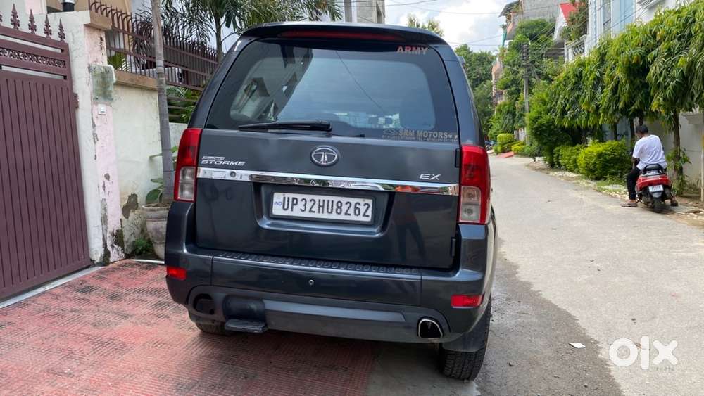 2017 Tata Safari Storme