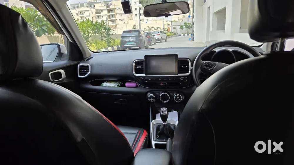 Hyundai Venue 2021 1.5 Crdi Mt Sx For Sale