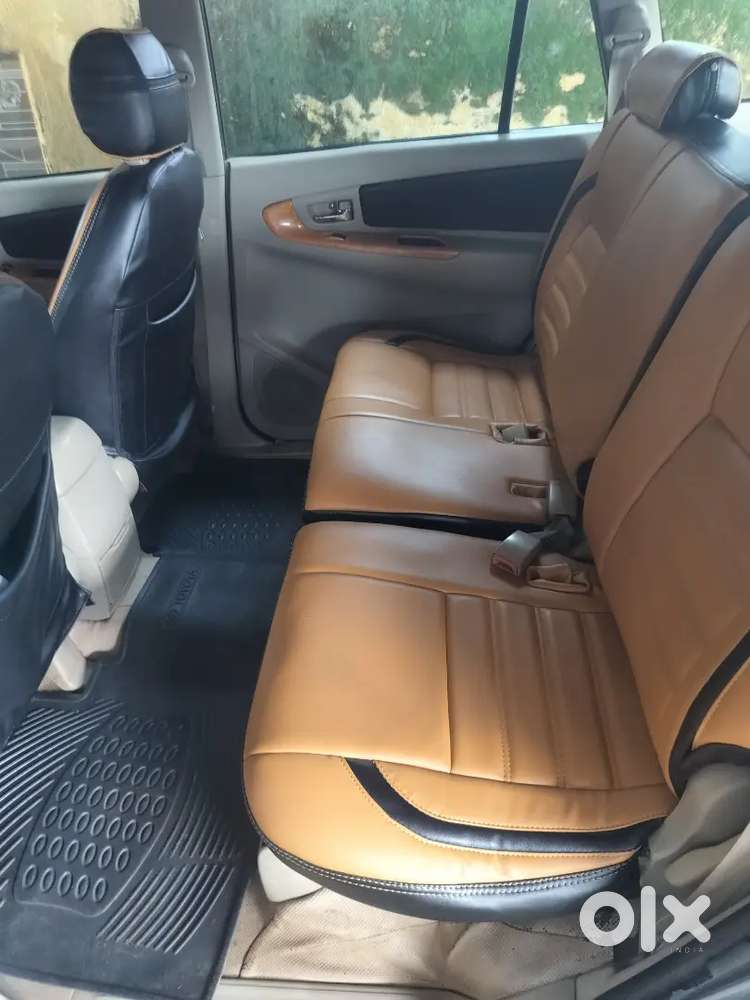 Toyota Innova Diesel 2010
