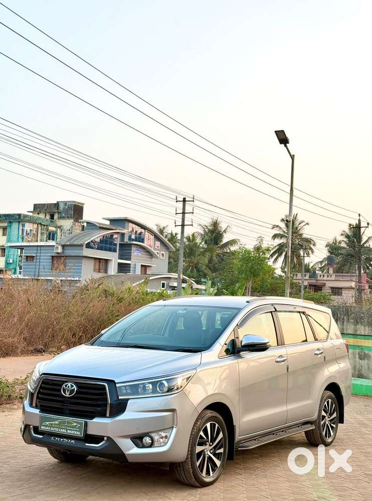 Toyota Innova Crysta 2.4 Z 7 Str, 2025, Diesel