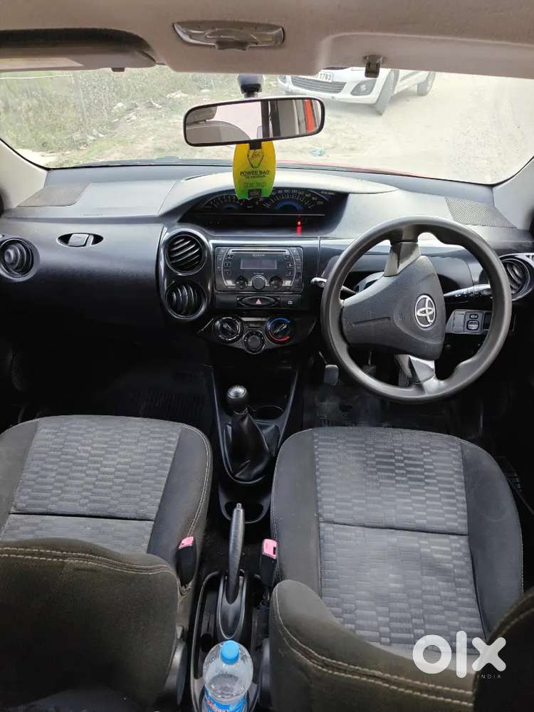 Toyota Etios Cross 2016 Petrol 112000 Km Driven