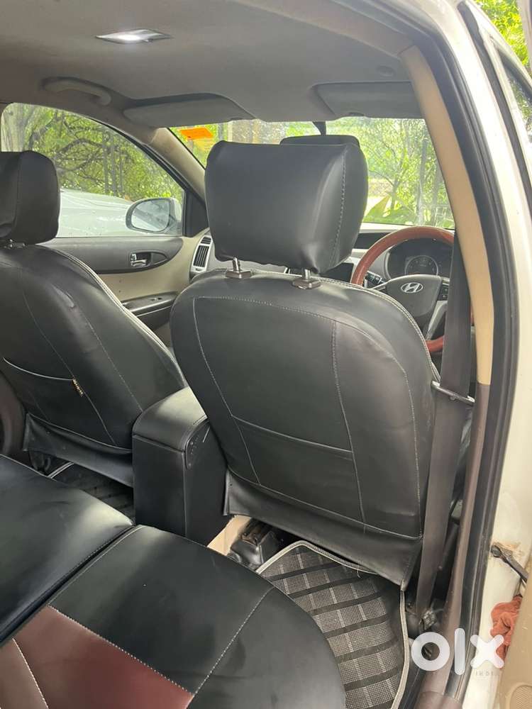 Hyundai I20 Sportz 2011