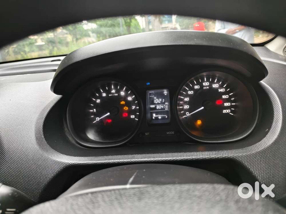 Tata Tiago 1.2 Revotron Xt, 2017, Petrol