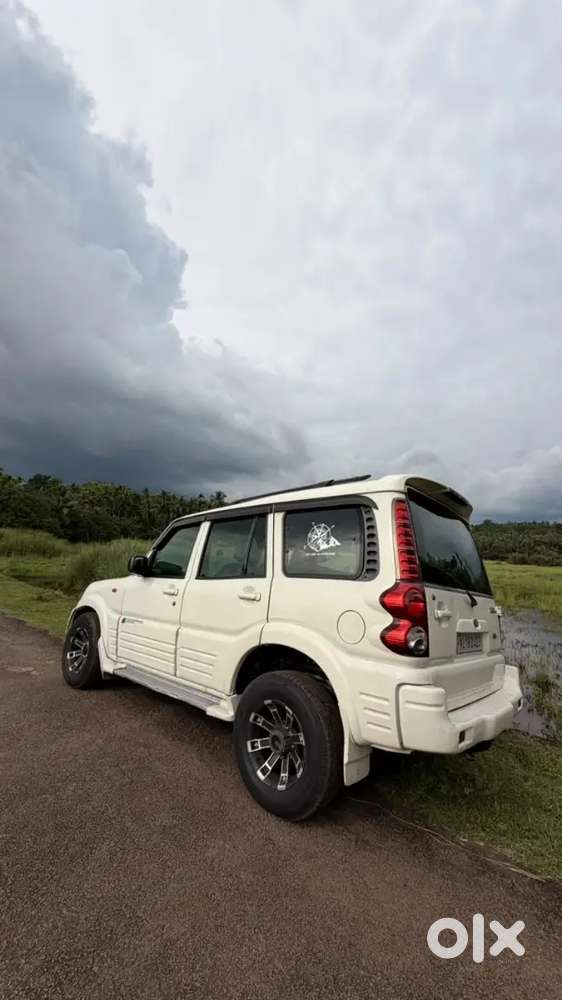 Mahindra Scorpio 2007 Diesel Manual