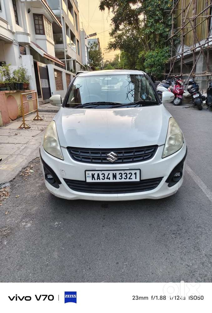 Maruti Suzuki Dzire 1.2 Vxi, 2013, Petrol