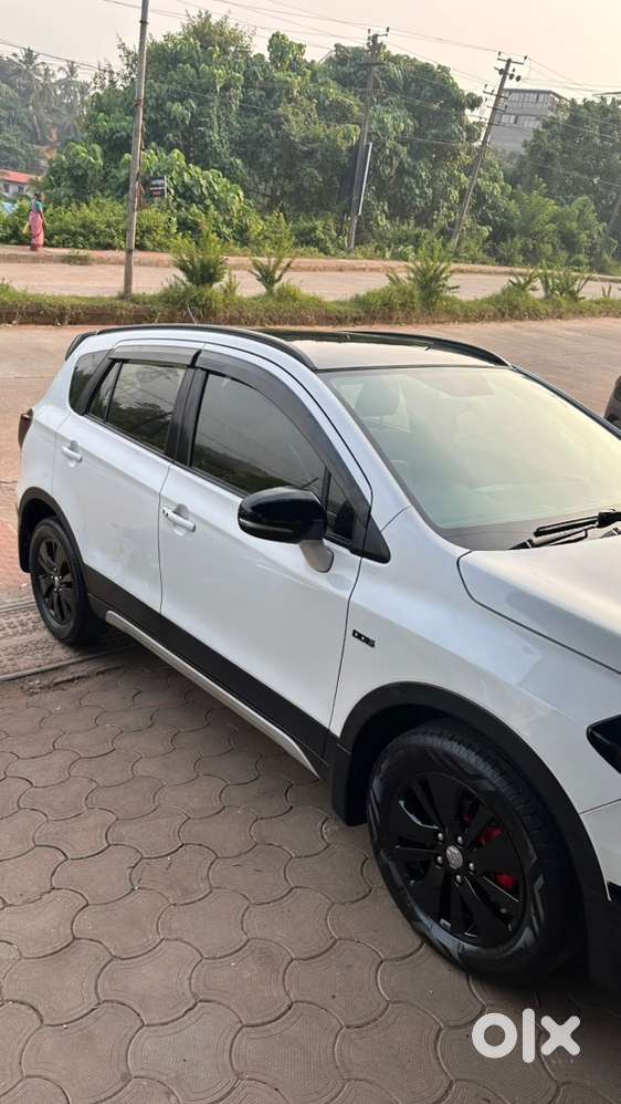 Maruti Suzuki S-cross 2015 Diesel Fully Modified Exterior Amd Interior