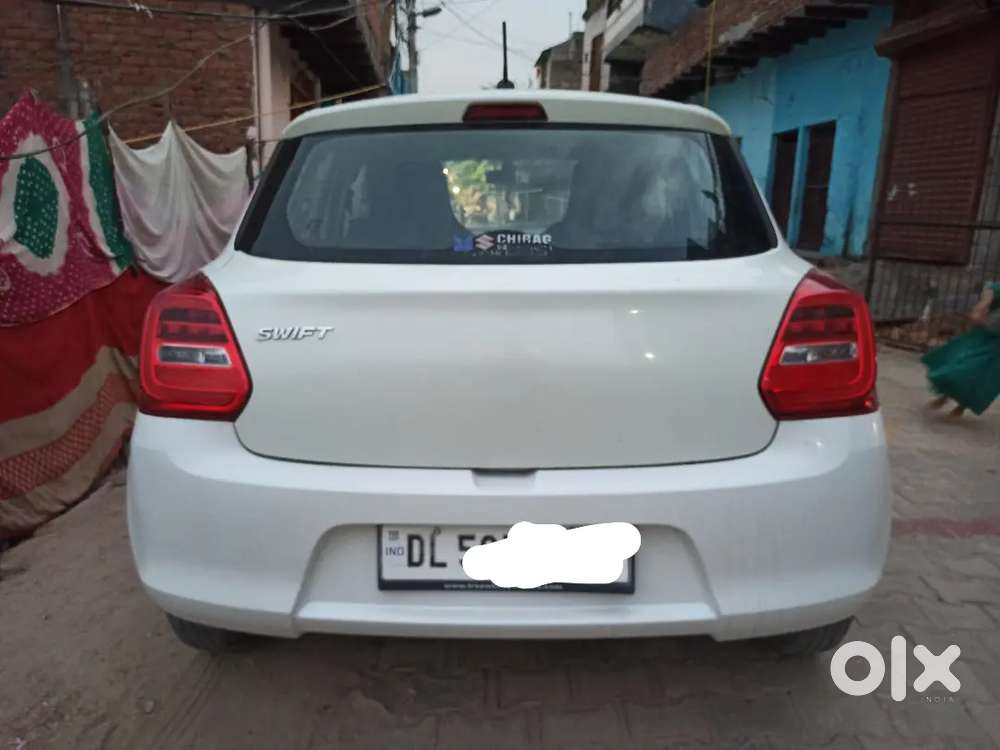 Maruti Suzuki Swift 2018 Cng & Hybrids Well Maintained