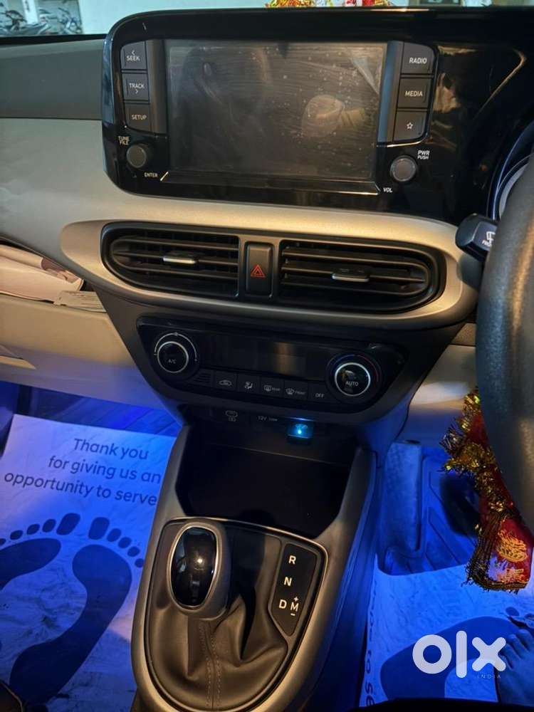 Showroom Condition Hyundai I10 Nios - 8000 Km - 2024 - Automatic