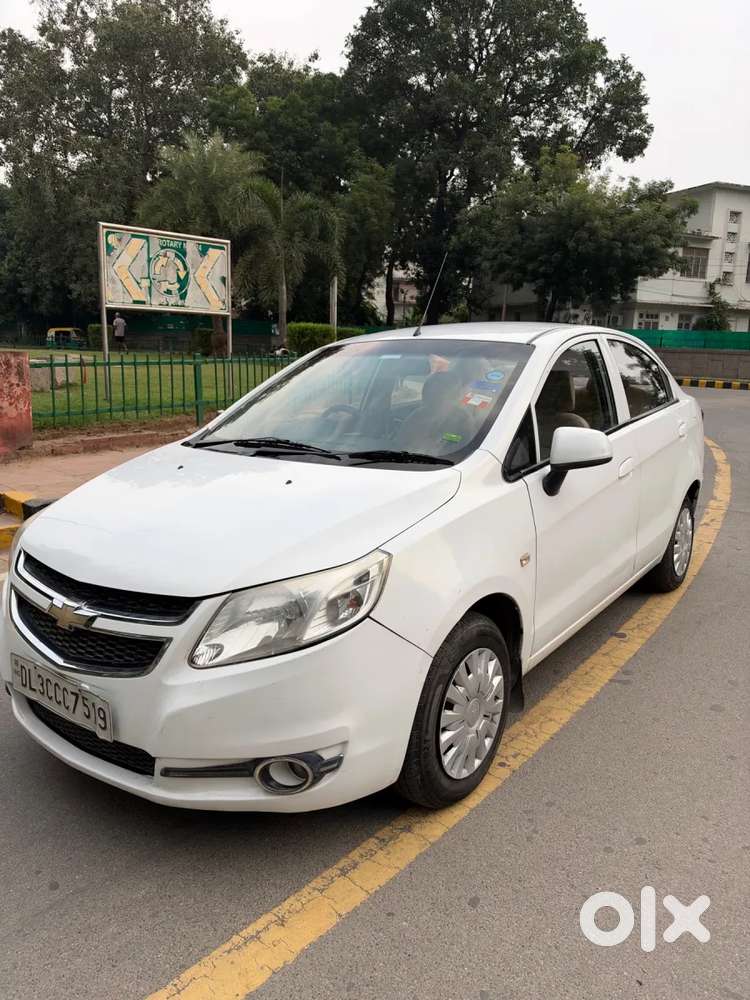 Chevrolet Sail, 2015, Petrol