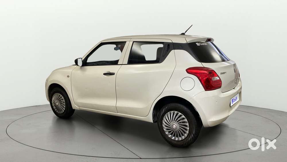 Maruti Suzuki Swift Vvt Lxi, 2022, Petrol
