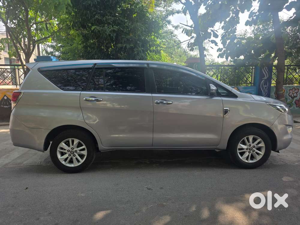 Toyota Innova Crysta 2.4 G Mt 7 Str, 2018, Diesel