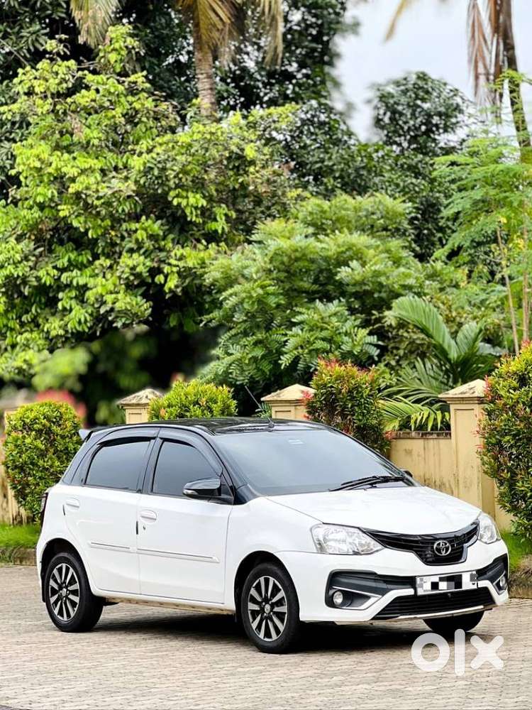Toyota Etios Liva 1.2 V, 2018, Petrol