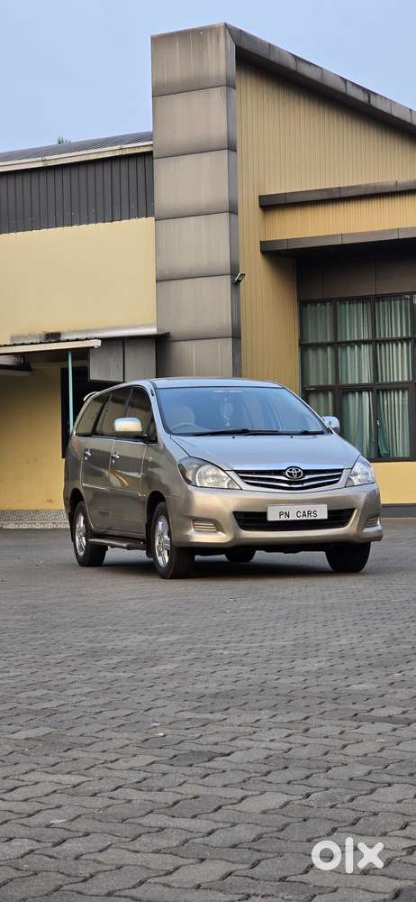 Toyota Innova 2.5 G (diesel) 8 Seater, 2007, Diesel