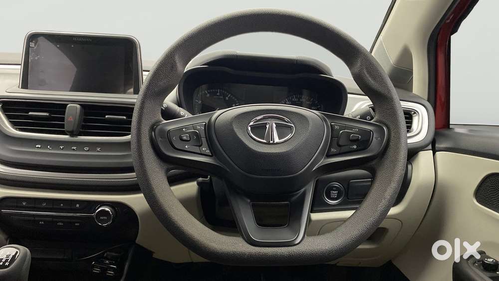 Tata Altroz 1.2 Xt, 2022, Petrol