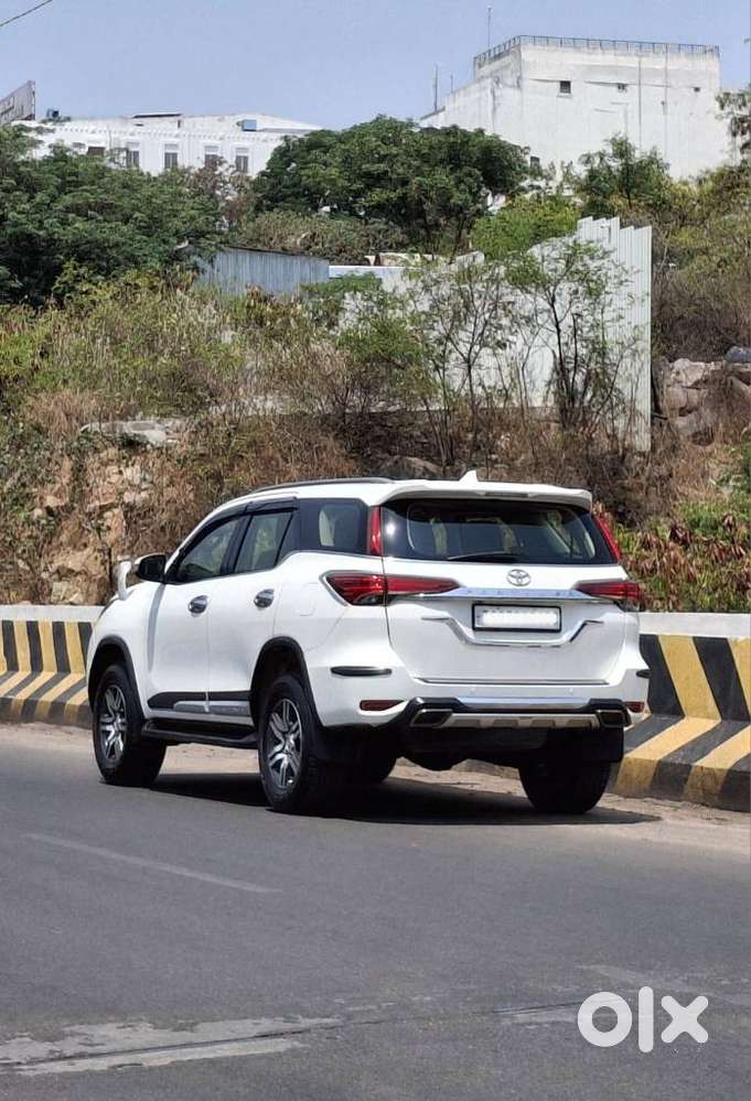 Toyota Fortuner 4x2 At 2.8 Diesel, 2019, Diesel