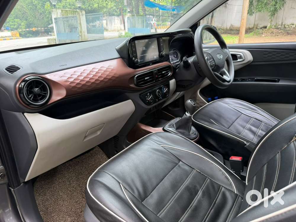Hyundai Aura 1.0 Sx Plus Petrol, 2020, Petrol