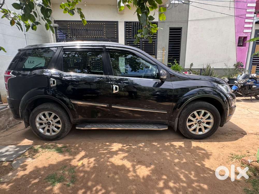 Mahindra XUV500 Diesel 2016