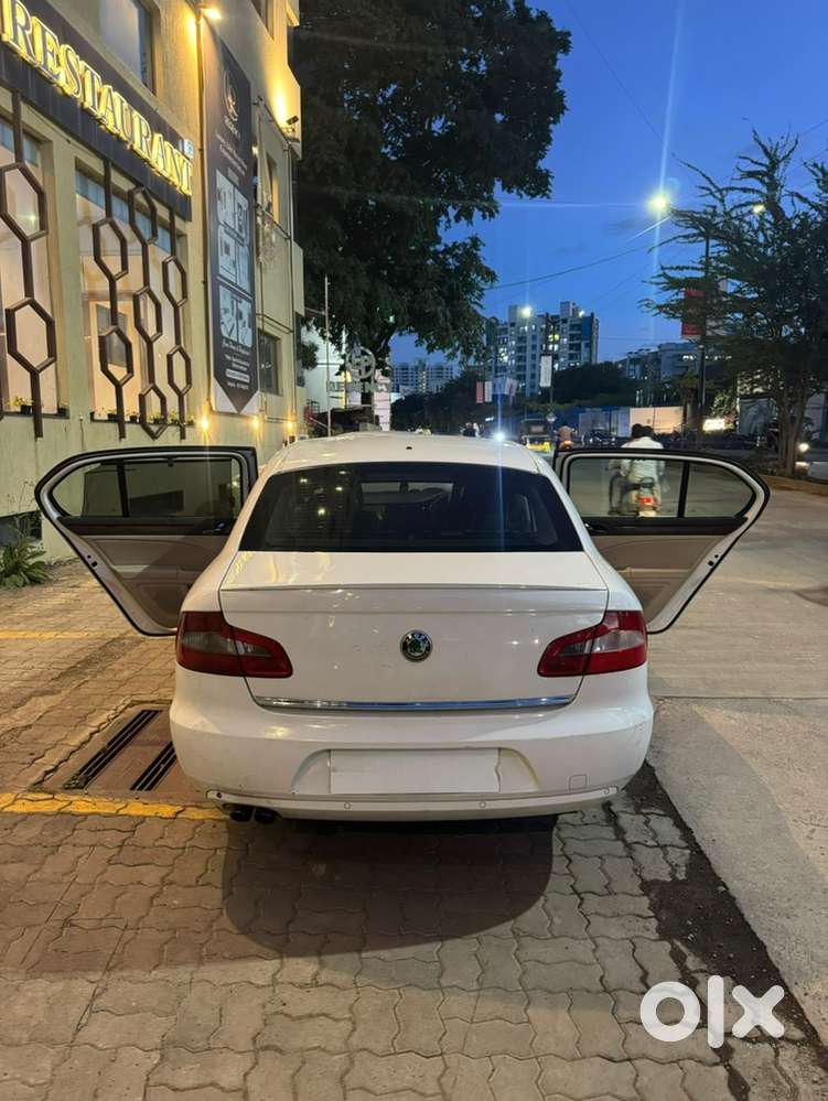Skoda Superb Diesel 2012