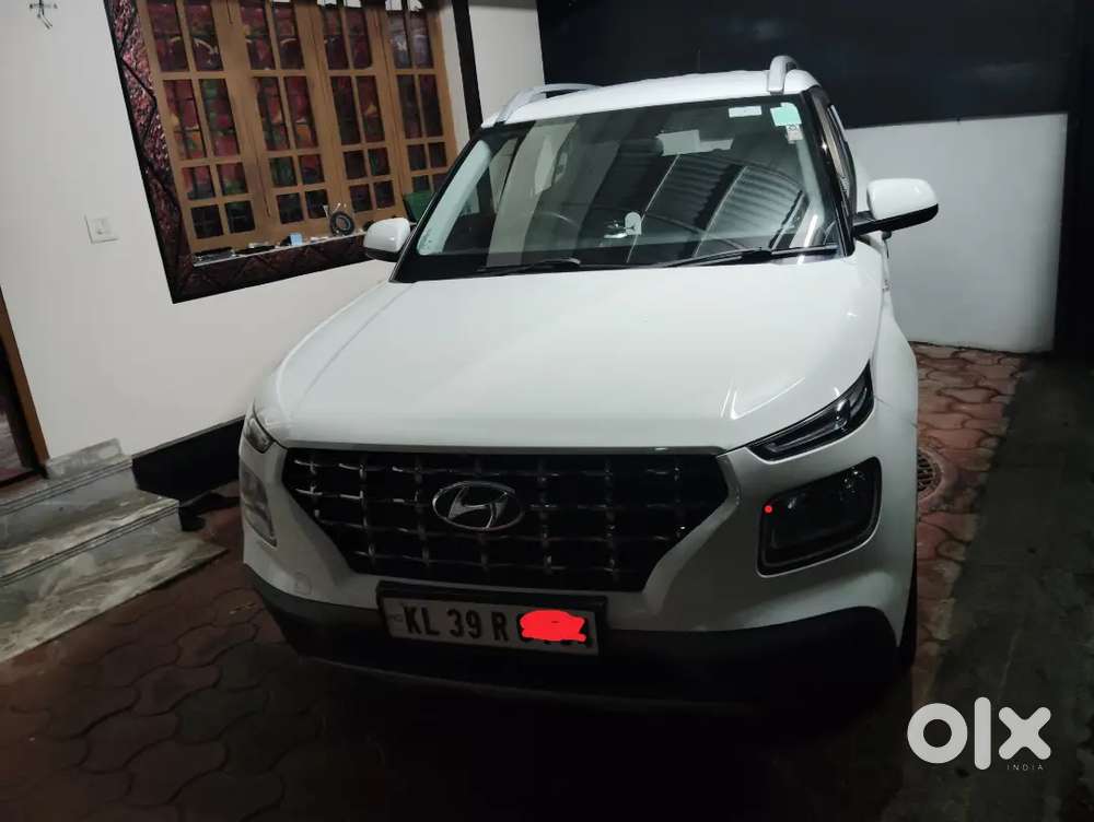 Hyundai Venue 2021 Petrol Manual Single Owner Used Car For Sale