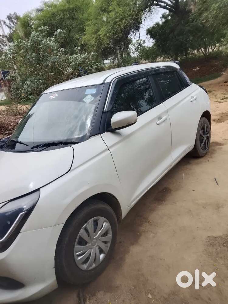 Maruti Suzuki Swift Vxi 2025
