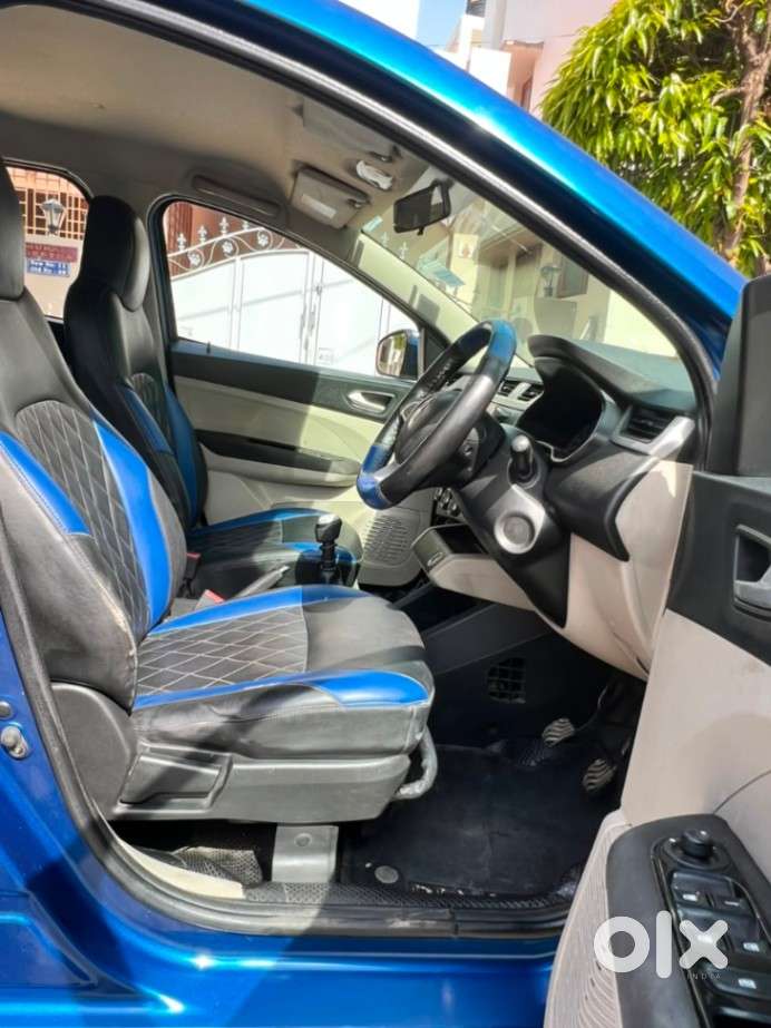 Renault Triber Rxz, 2019, Petrol