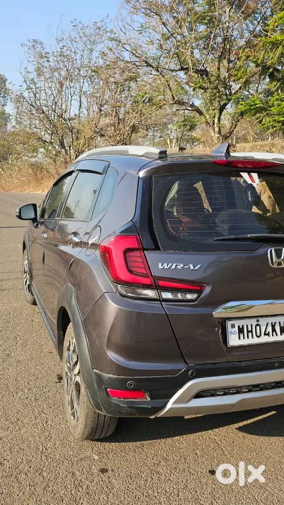 Honda Wr-v I-vtec 2021push Button Start.
Keyless Entry.
Auto Sunroof.