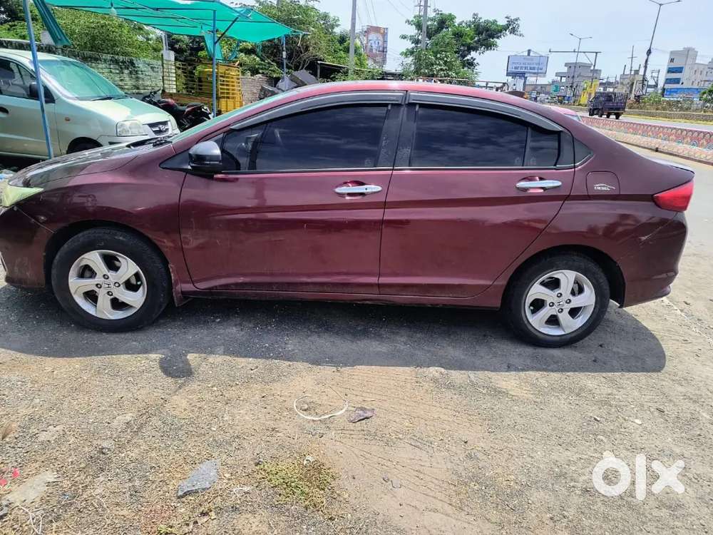 Honda City Hybrid 2015 Second Owner