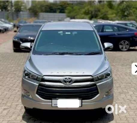 Toyota Innova Crysta 2.4 V 7 Str, 2016, Diesel