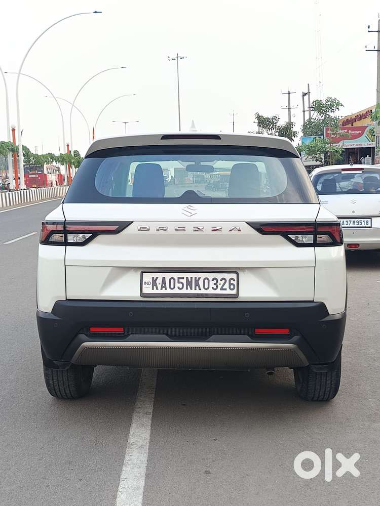 Maruti Suzuki Brezza 1.5 Lxi Cng, 2024, Cng & Hybrids