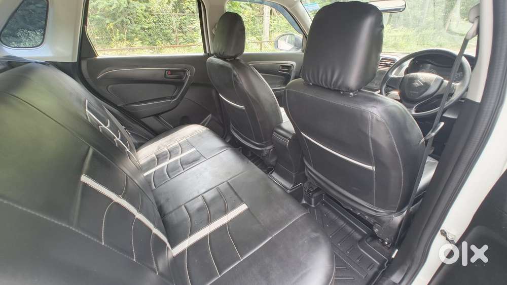 Maruti Suzuki Brezza 1.5 Lxi Smart Hybrid, 2022, Petrol