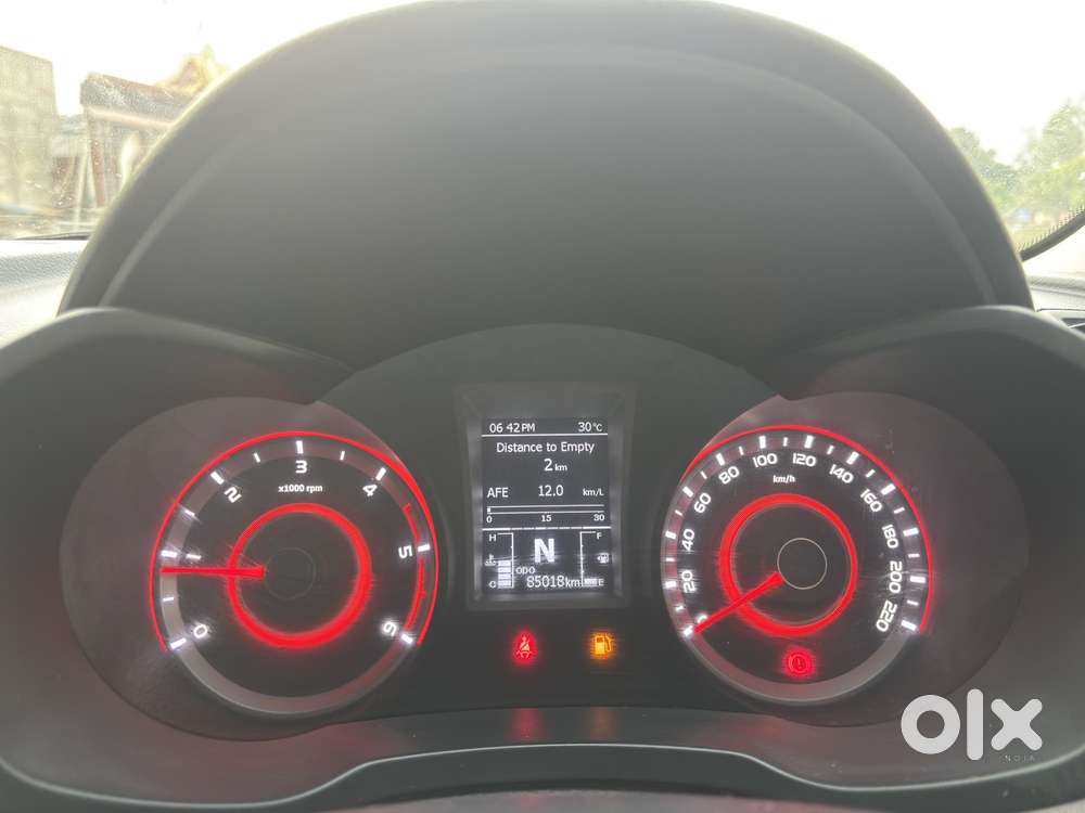 Mahindra Xuv300 W8 Amt Diesel, 2019, Diesel