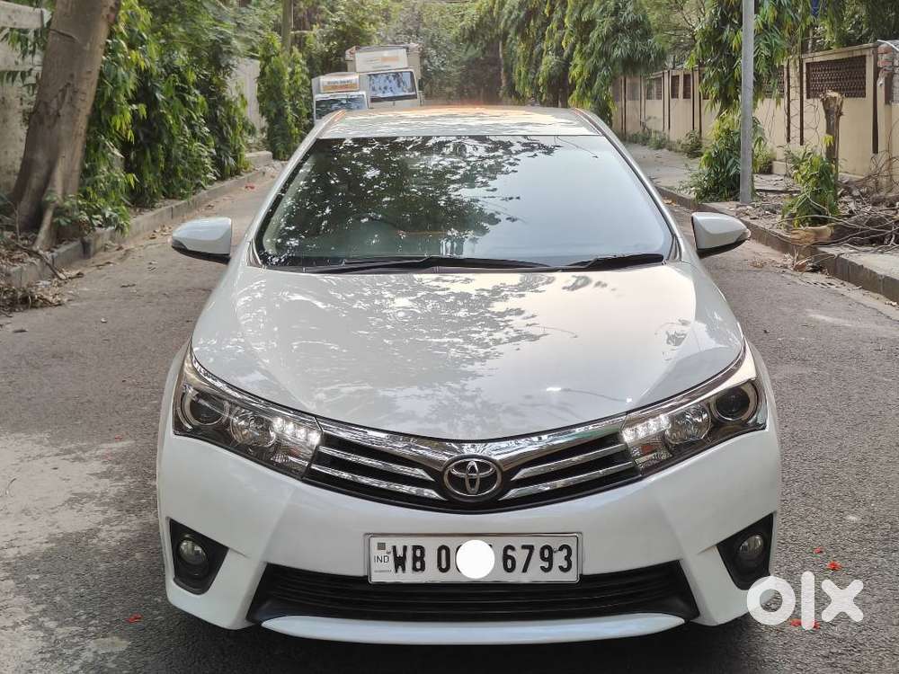 2015 Corola Altis