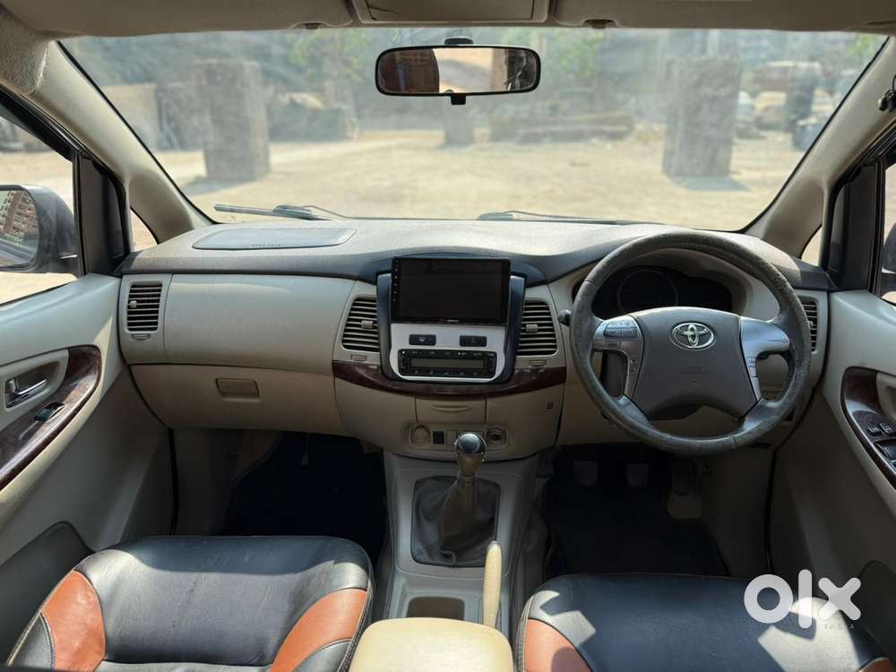 Toyota Innova 2.5 Vx 8 Str, 2014, Diesel