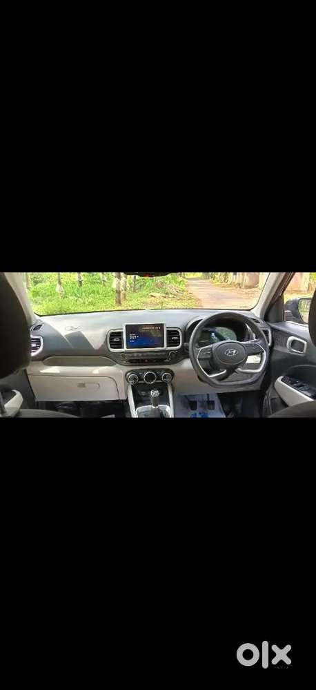 Hyundai Venue 1.2 Petrol 2024