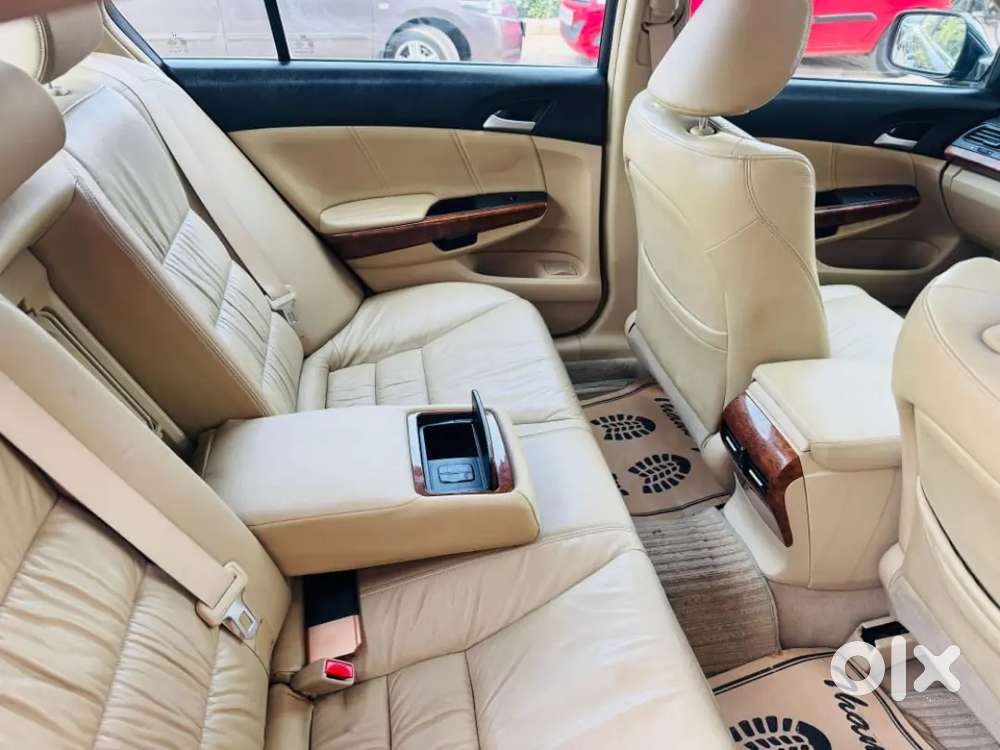 Very Well Maintained, Company Serviced