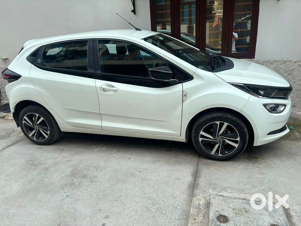Tata Altroz Xza 2023 Petrol Automatic