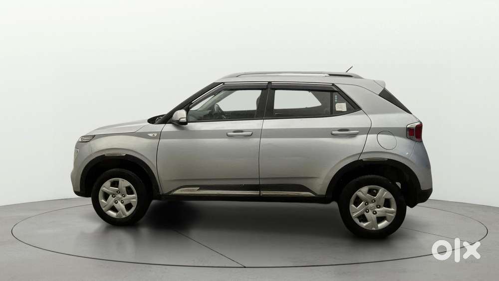 Hyundai Venue S, 2021, Petrol