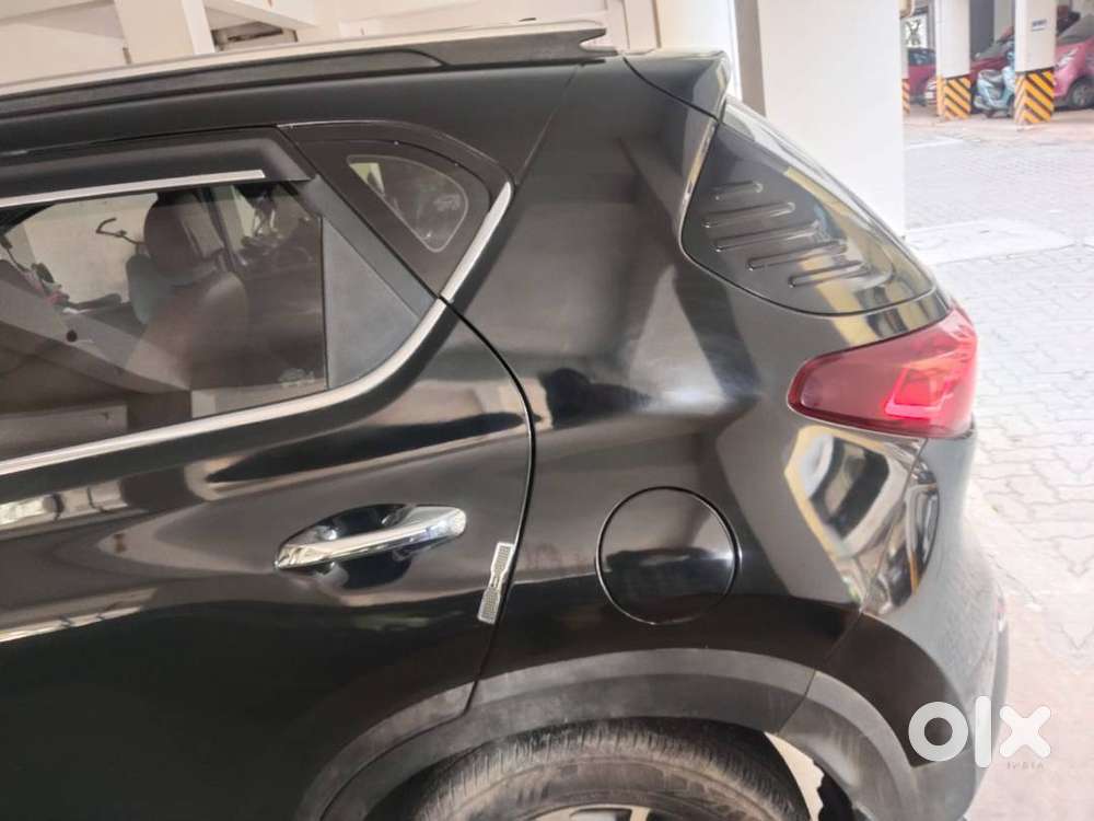 Kia Sonet For Sale – Well Maintained  Black  Single Owner