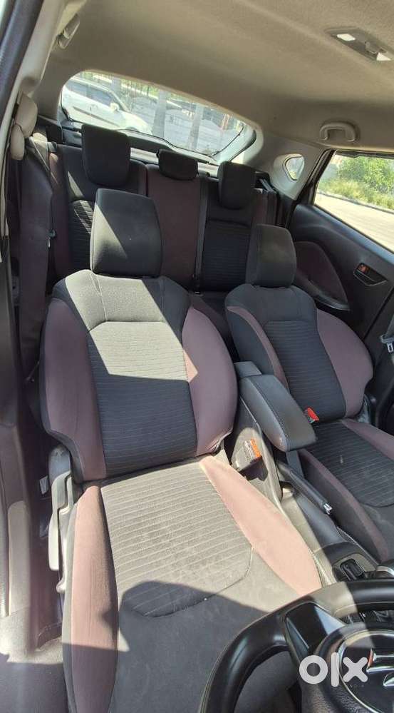 Maruti Suzuki Fronx Delta Plus 1.2 Ags, 2024, Petrol