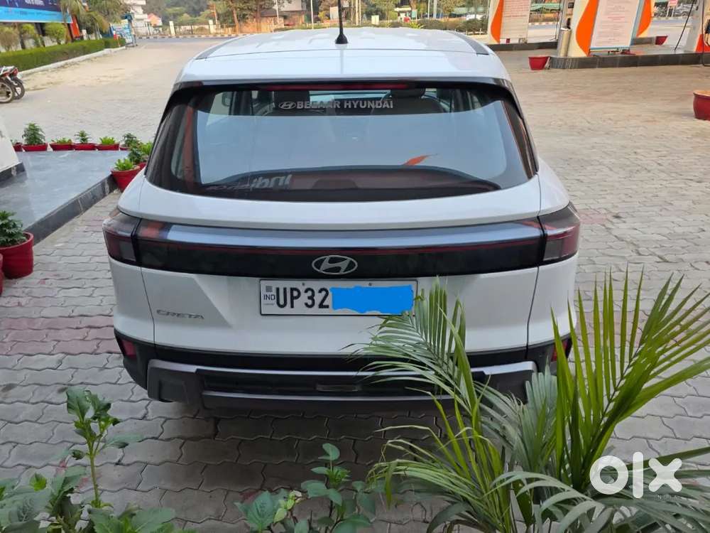 Hyundai Creta Facelift 2024 Base Model White Color