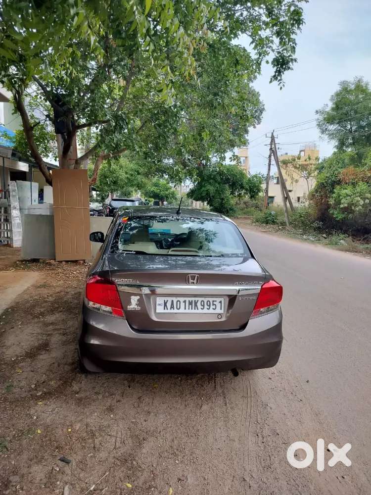 Honda Amaze 2014 Petrol Well Maintained