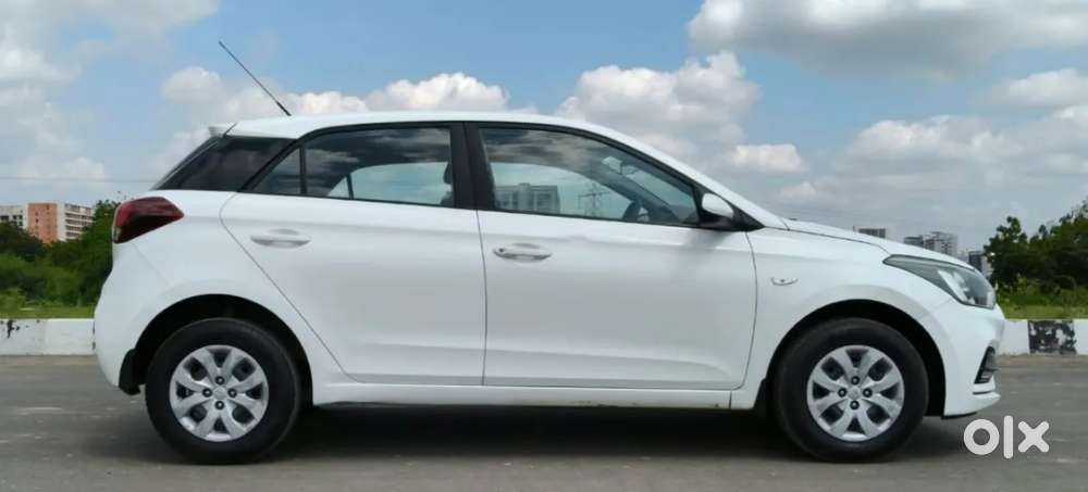 Hyundai I20 Magna 1.2 Mt, 2020, Petrol