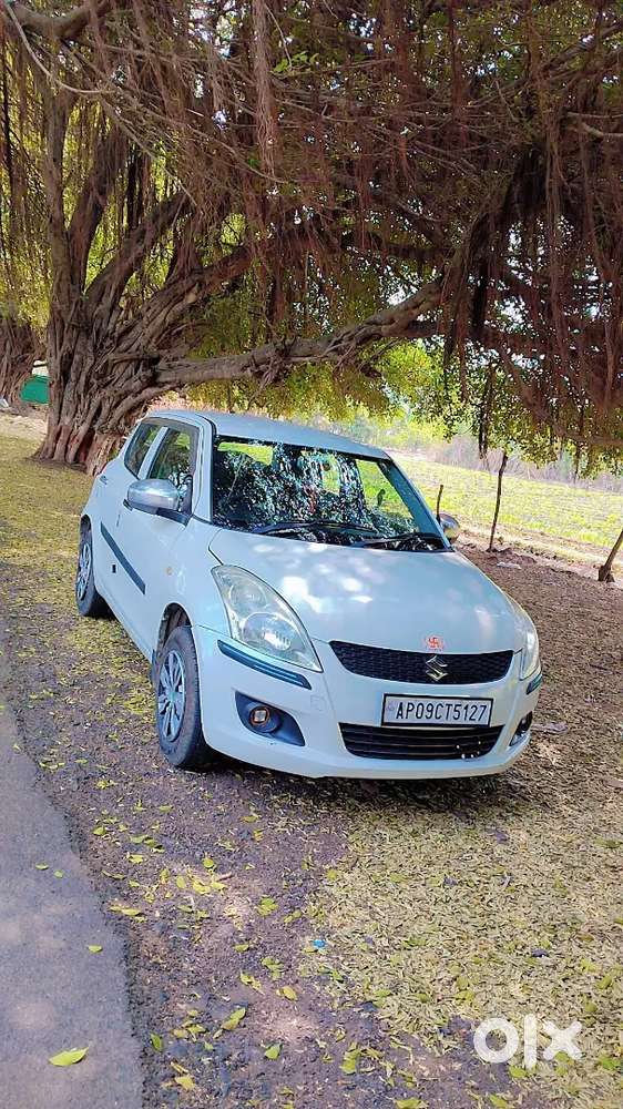 Maruti Suzuki Swift 1.2 Lxi 2013