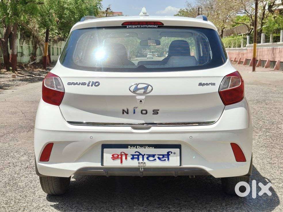 Hyundai Grand I10 Nios Sportz, 2021, Petrol