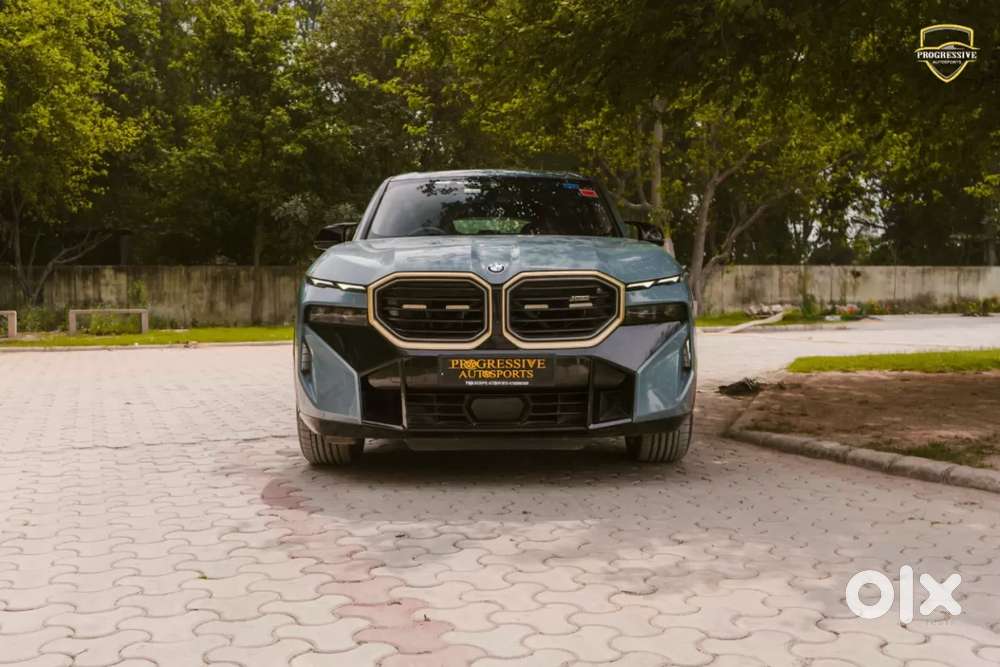 Bmw Xm, 2023