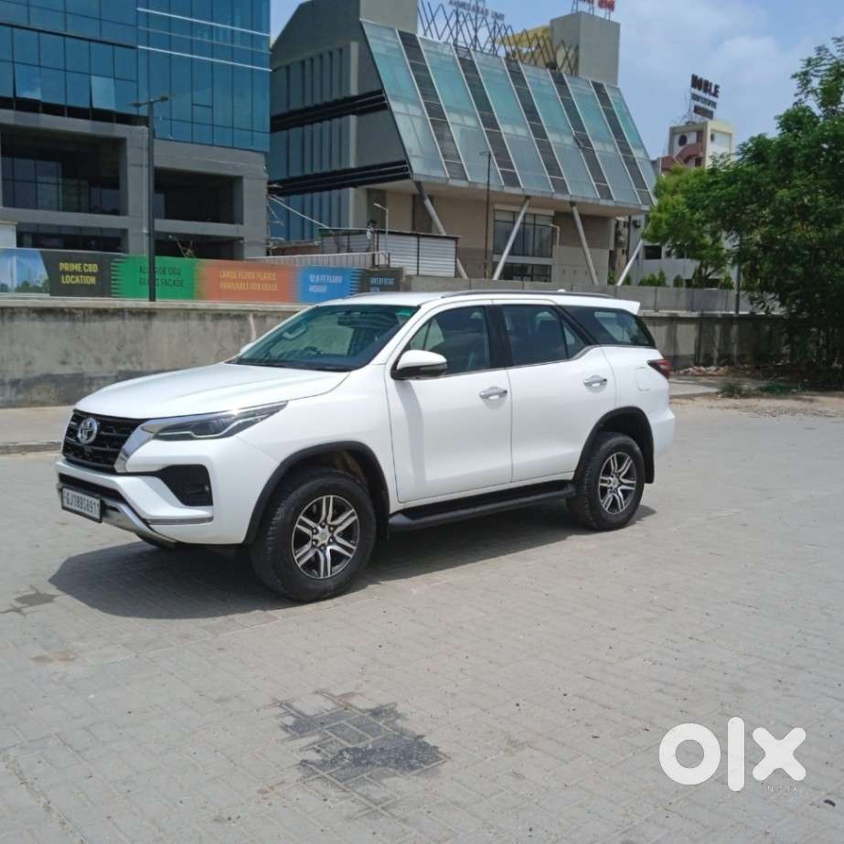 Toyota Fortuner 4x2 At 2.8 Diesel, 2023, Diesel