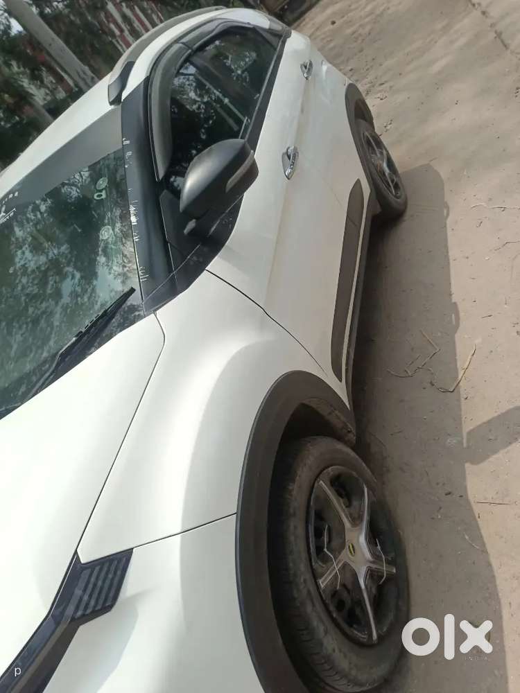 Tata Nexon Smart Petrol 2023
