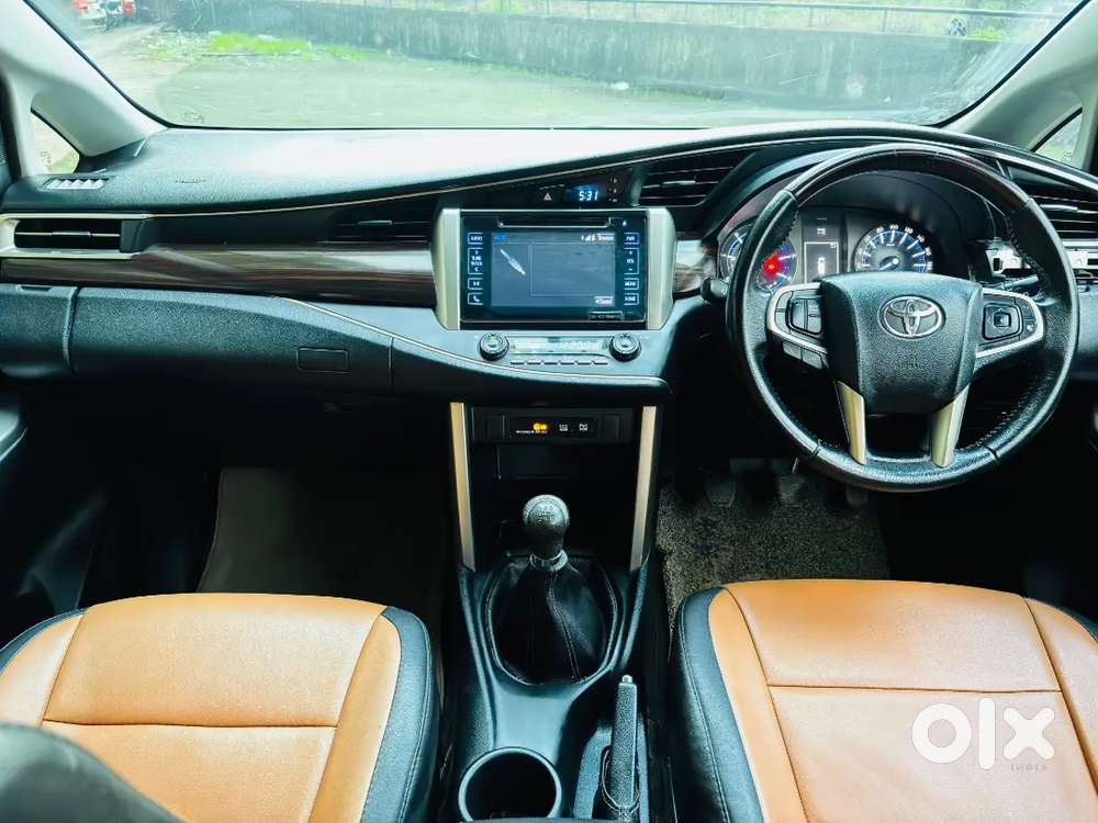 Toyota Innova Crysta 2.4 Vx Manual 8 Seater 2018