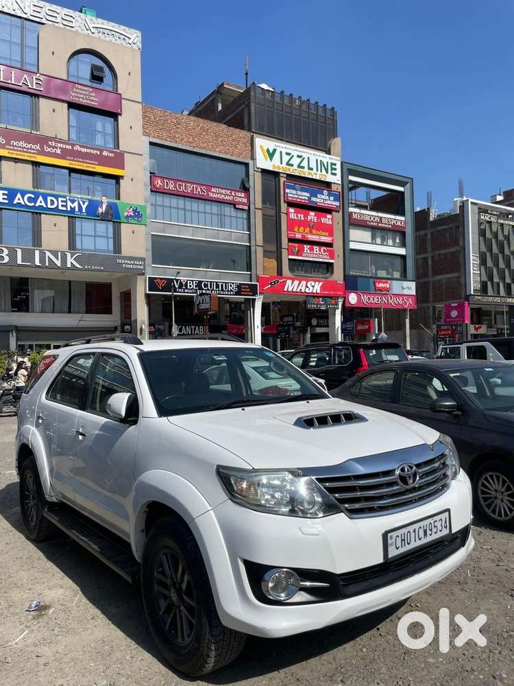 Toyota Fortuner Diesel 2015