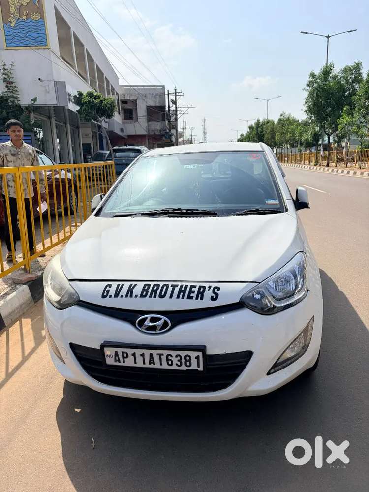 Hyundai I20 1.4 Sportz 2014